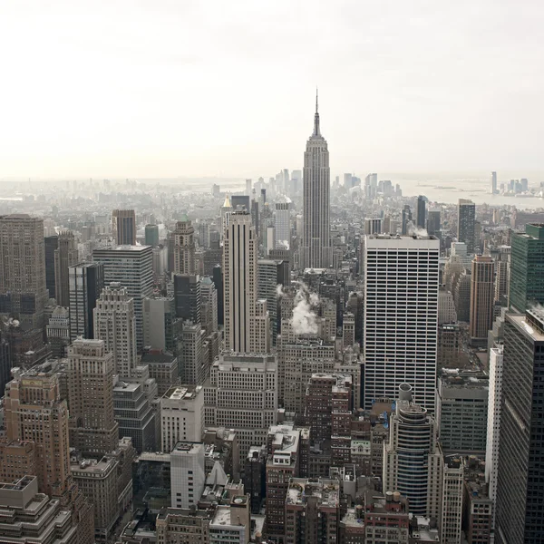 Вид на Нью-Йорк из Рокфеллер-центра, Нью-Йорк, США — стоковое фото