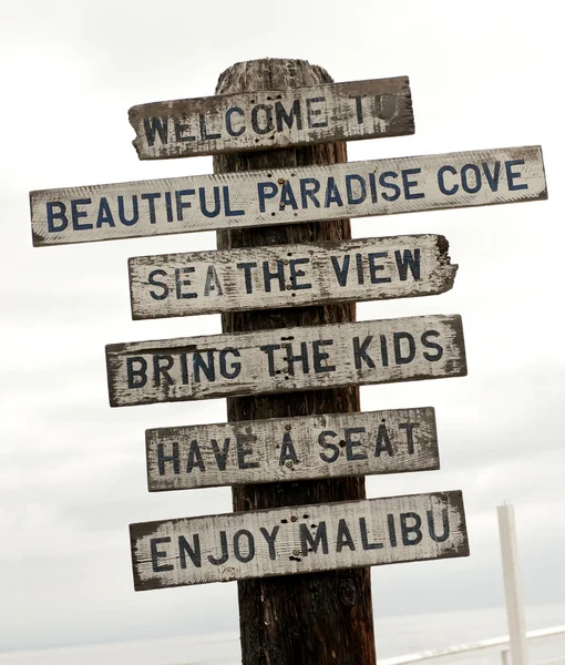Sign on Malibu beach, Los Angeles, California, USA — Stock Photo, Image