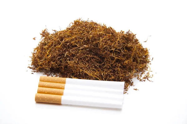 烟草松散与 cigarets — 图库照片