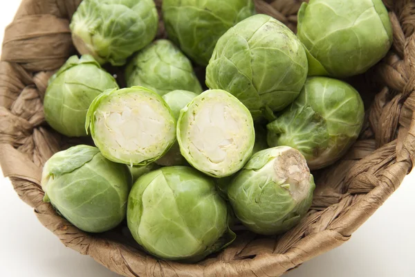 Brussels sprouts in the basket — Stok fotoğraf