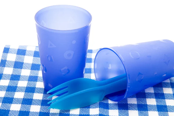 Pít hrnečky s plastové příbory — Stock fotografie