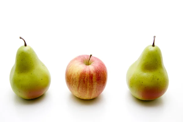 Manzana y peras —  Fotos de Stock
