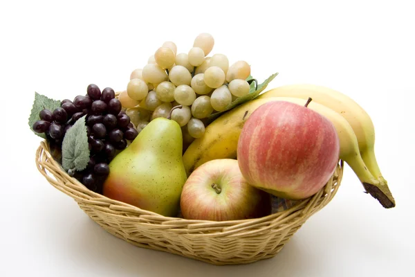 Fruta no cesto — Fotografia de Stock