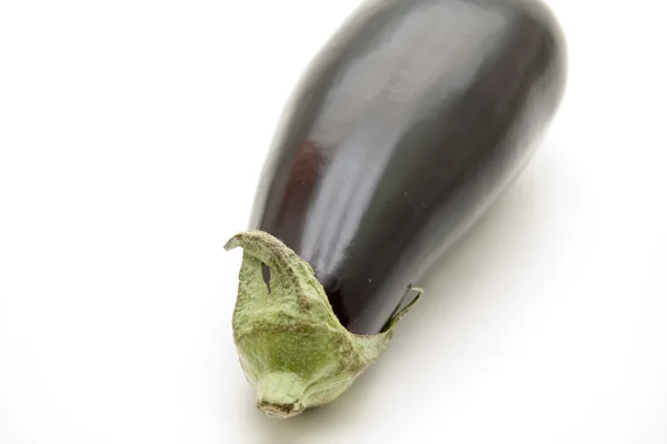 Färska aubergine — Stockfoto