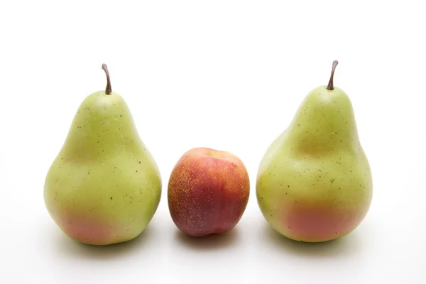 Päron med persika — Stockfoto