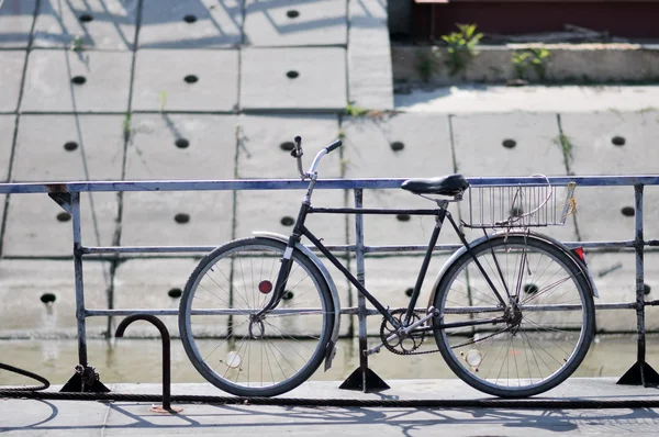 stock image Rustic Bicycle