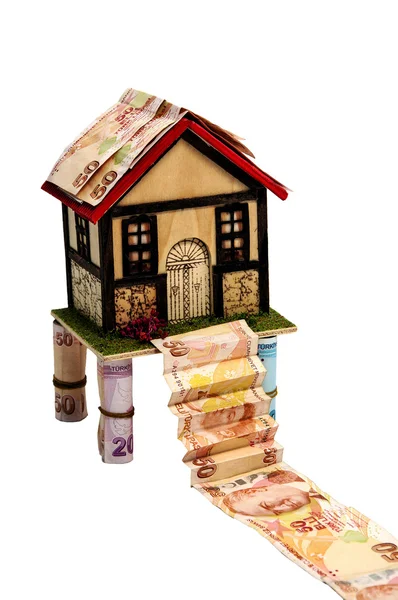 Pengar hus isolerat på vit — Stockfoto