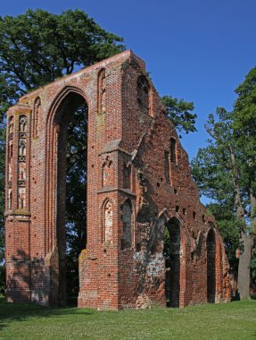 Eski manastırın Greifswald (Almanya yakınındaki Eldena)