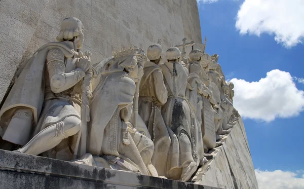 Opluchting naar aanleiding van het Monument van ontdekkingen in Lissabon — Stockfoto