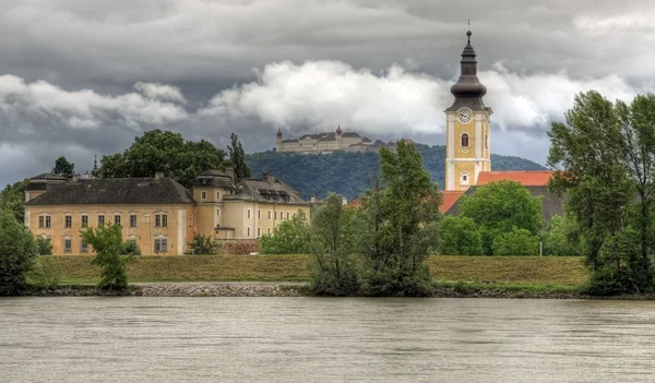 Аббатство Гардтвейг на реке Дунай (Вахау, Нижняя Австрия) ) — стоковое фото