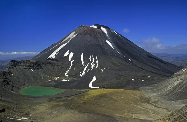 Vulcão Mount Ngauruhoe (Tongariro N.P., Nova Zelândia) ) — Fotografia de Stock