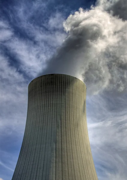 Охлаждающая башня электростанции Лицензионные Стоковые Фото