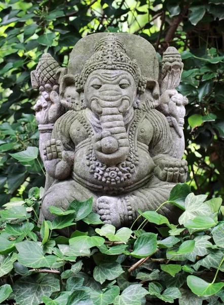 Staty av hinduismen Gud ganesha — Stockfoto