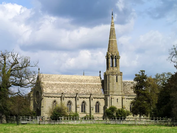 Oude kerk platteland — Stockfoto