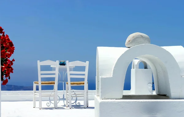 Santorini soliga terrassen — Stockfoto