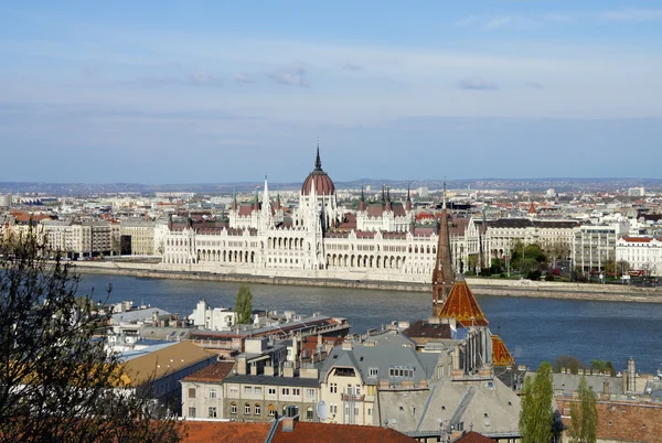 布达佩斯-议会 — 图库照片