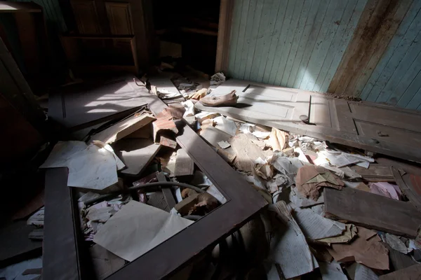 Trashed Room In The Sunlight — Stock Photo, Image