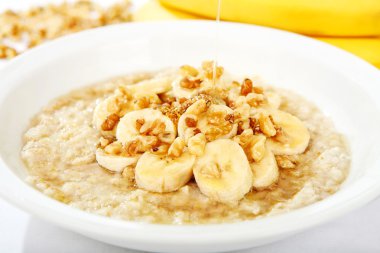 Banana Nut Oatmeal with Honey clipart