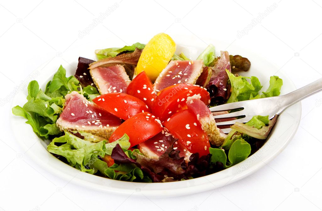Seared Tuna Green Salad
