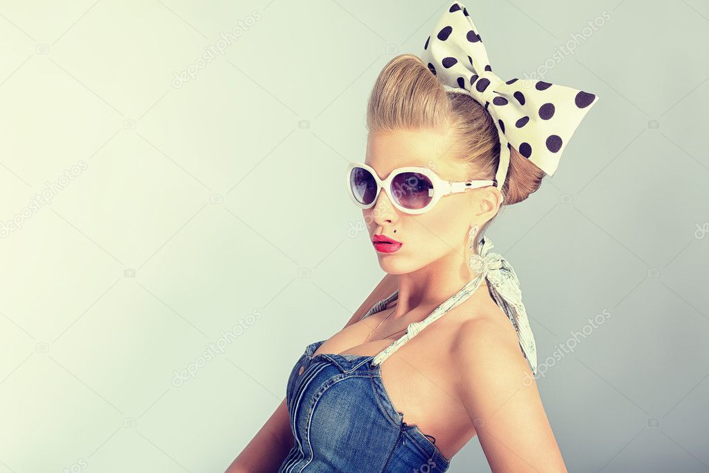 Pin Ups Fotografie Zdjecia Stockowe Pin Ups Obrazy Royalty Free Pin Ups Fotografie Zdjecia Stockowe Pin Ups Obrazy Royalty Free