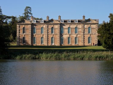 Compton verney