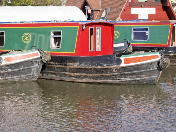 Marina Worcesters och birmingham canal alvechurch worcestershire uk — Stockfoto