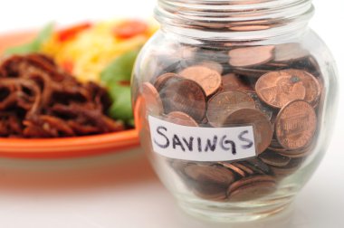 Budgeting to save money on food clipart