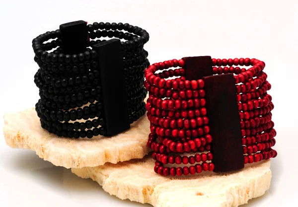 Bracciali in perline rosse e nere — Foto Stock