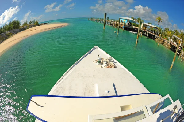 Tropiska Visa från båt — Stockfoto