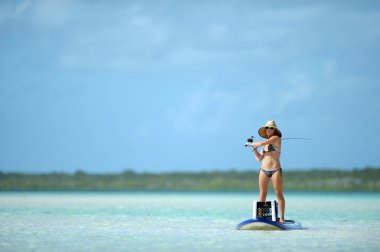 balıkçılık ve tropikal hedef paddleboarding