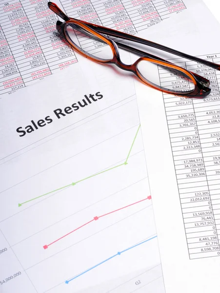 Business sales charts — Stock Photo, Image