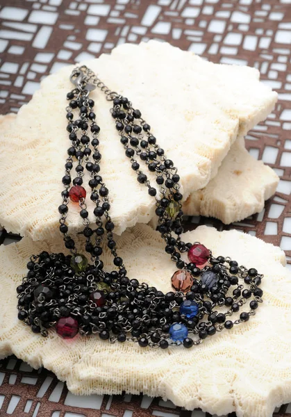 Korálkový náhrdelník módní šperky — Stock fotografie