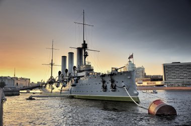 Linear cruiser Aurora clipart