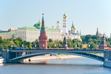 The Kremlin, Moscow, Bolshoy Stone Bridge, Vodovzvodnaya (Sviblova) Tower, the Kremlin Palace and Cathedrals clipart
