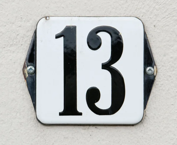 Номер дома 13 — стоковое фото