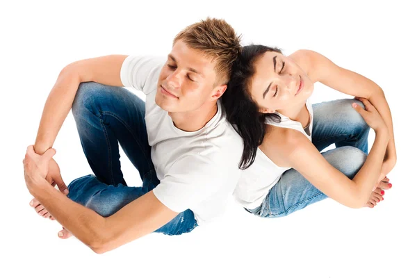 Glückliches junges Paar entspannt zusammen — Stockfoto