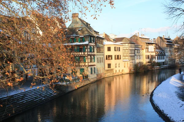 Štrasburk kanál v zimě — Stock fotografie