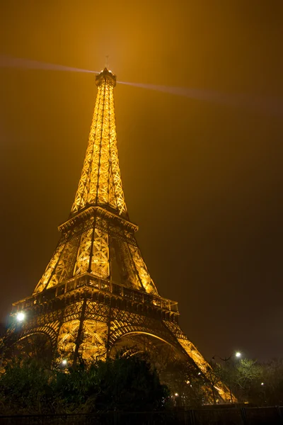 Ейфелева вежа - символ Парижа — стокове фото