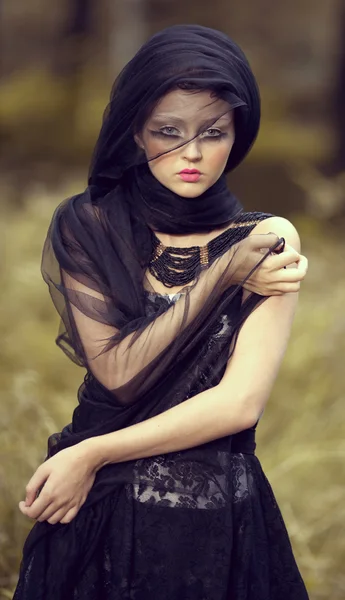 창의적인 메이크업 마스크와 아름 다운 여자 스톡 사진