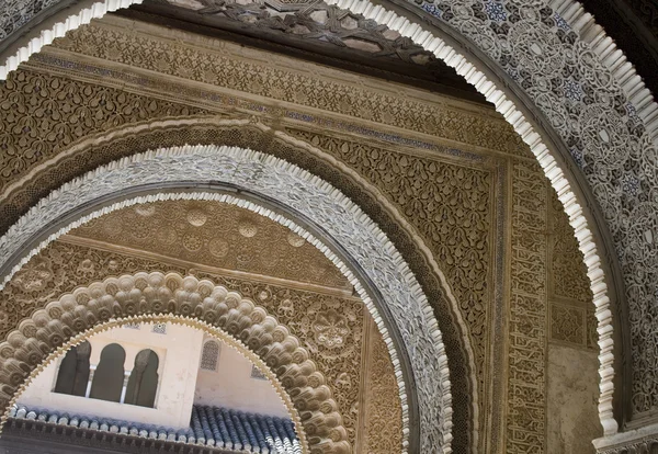 阿罕布拉-复杂皇宫 — 图库照片
