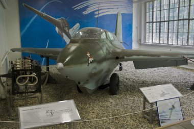 Luftwaffenmuseum, Berlin, Messerschmitt Me 163 clipart