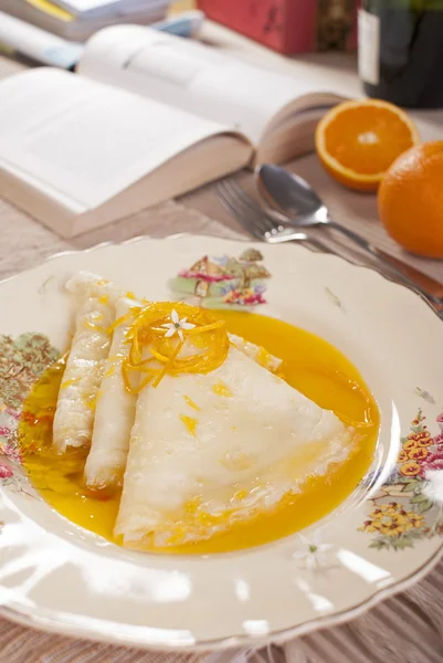 stock image Crepes Suzette on English Vintage Plate