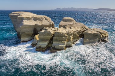 sarakiniko, kaba deniz kaya, milos island, cyclades, Yunanistan