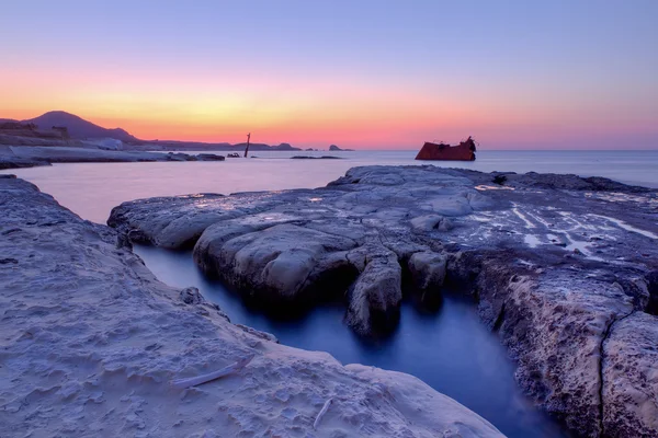 Naufragiul de la Sarakiniko, insula Milos, Ciclade, Grecia — Fotografie, imagine de stoc