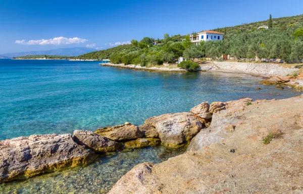 Ein schönes Ufer in der Nähe von Amaliapoli, Magnesia, Griechenland — Stockfoto