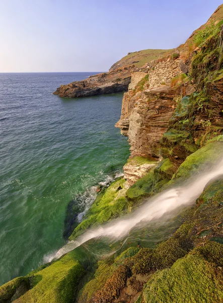 Cornish Seascape Waterfall — Stock Photo, Image