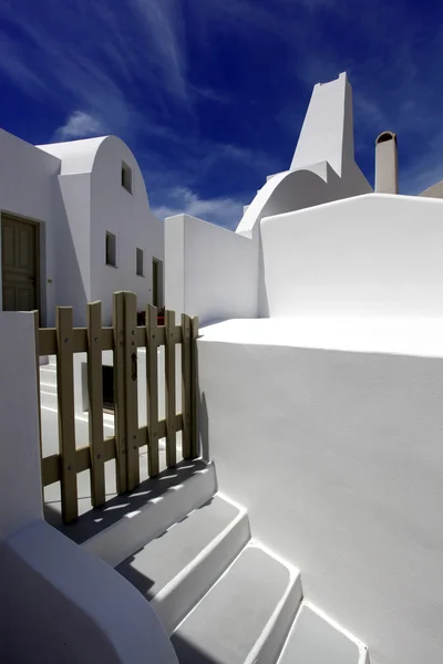 Santorini typowy stary dom w fira, greece — Zdjęcie stockowe