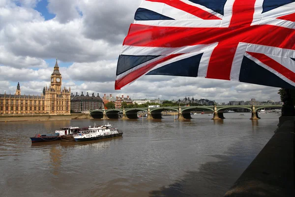 Big Ben with flag of England, London, UK — Stock Photo, Image