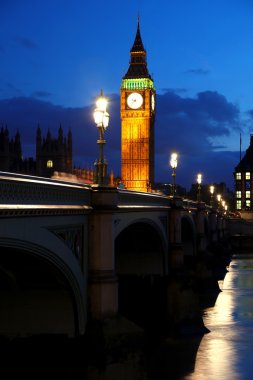 İyi akşamlar, Londra, İngiltere'de büyük ben