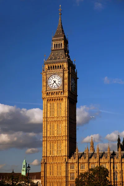 Famoso Big Ben en Londres, Reino Unido —  Fotos de Stock